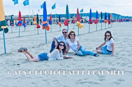famille sur la plage