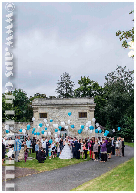 MARIAGE l&acirc;cher de ballon