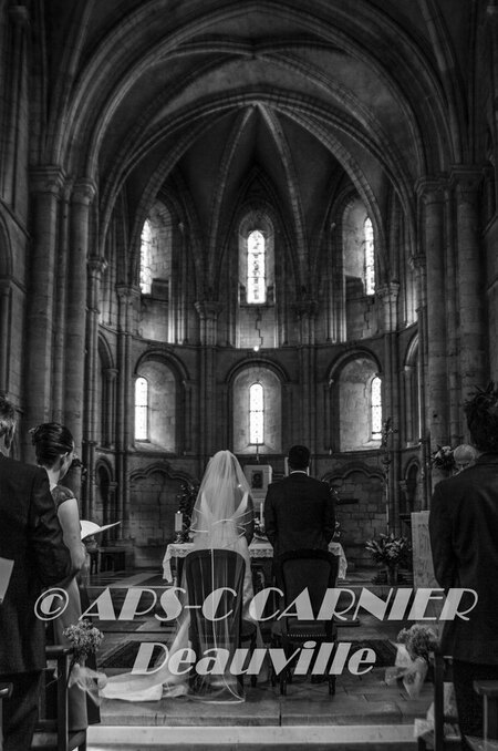 Mariage cath&eacute;drale