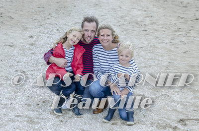 Famille sur la plage