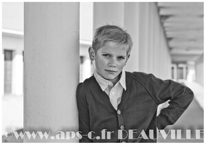 portrait d'enfant plage de Deauville