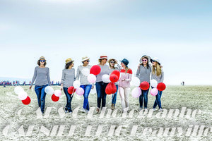 promenade entre filles sur la plage